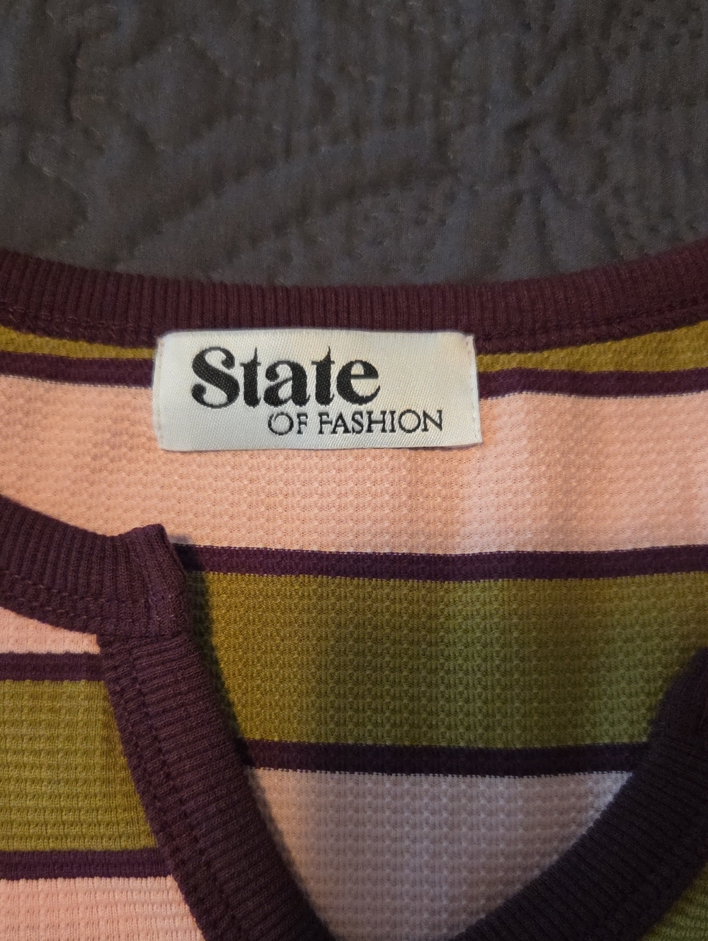 NWOT State Of Fashion Boutique Striped V-Neck Long Sleeve Waffle Knit Medium - Picture 6 of 8